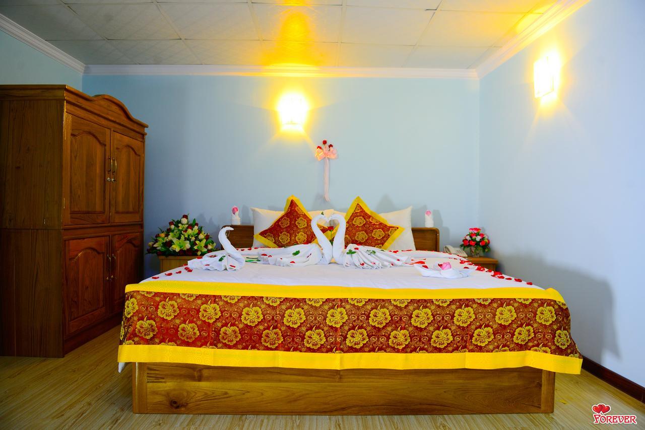 Vega Star Hotel Gyogon Buitenkant foto