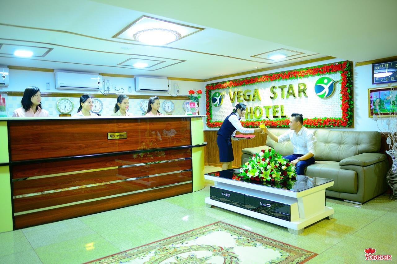 Vega Star Hotel Gyogon Buitenkant foto