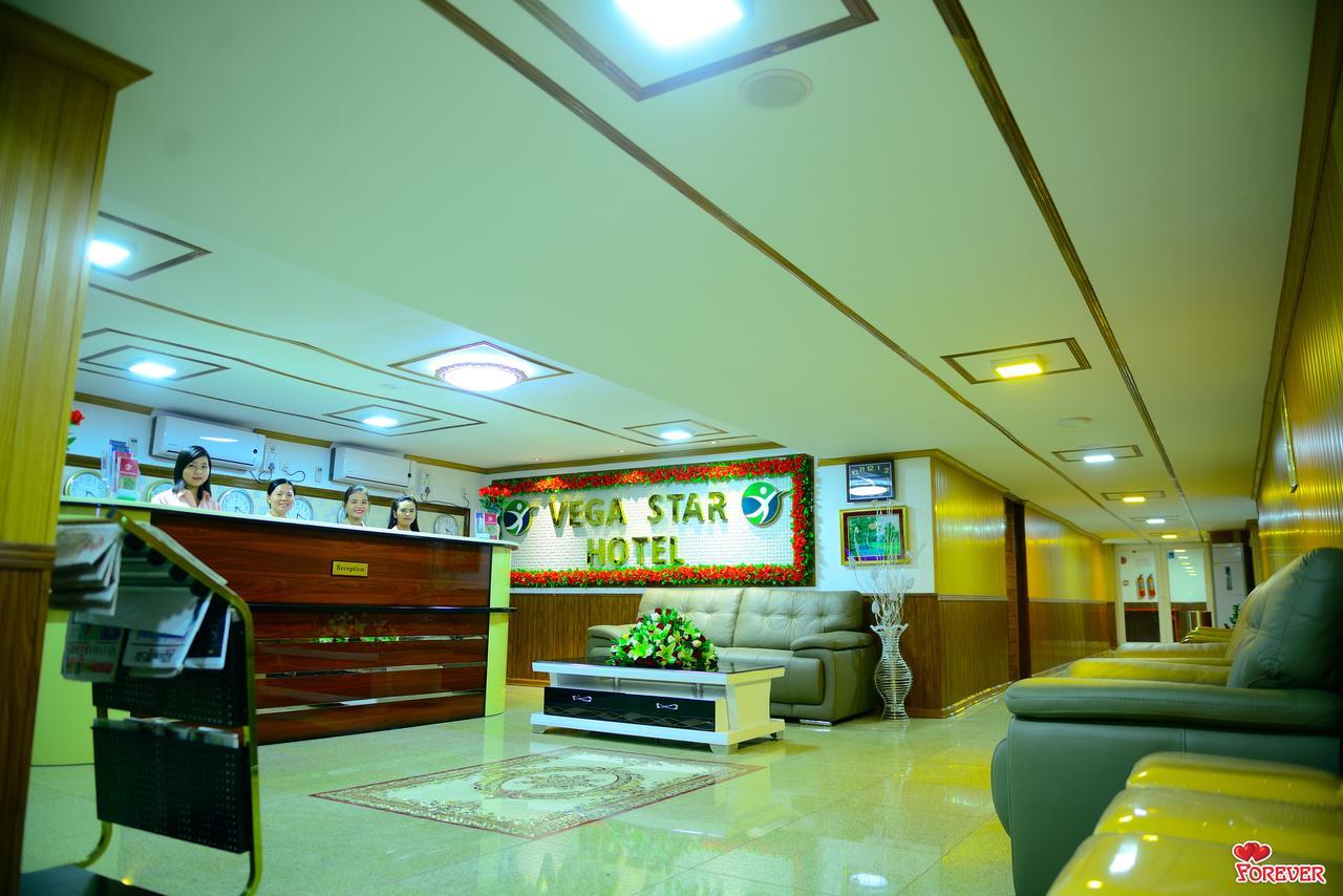 Vega Star Hotel Gyogon Buitenkant foto