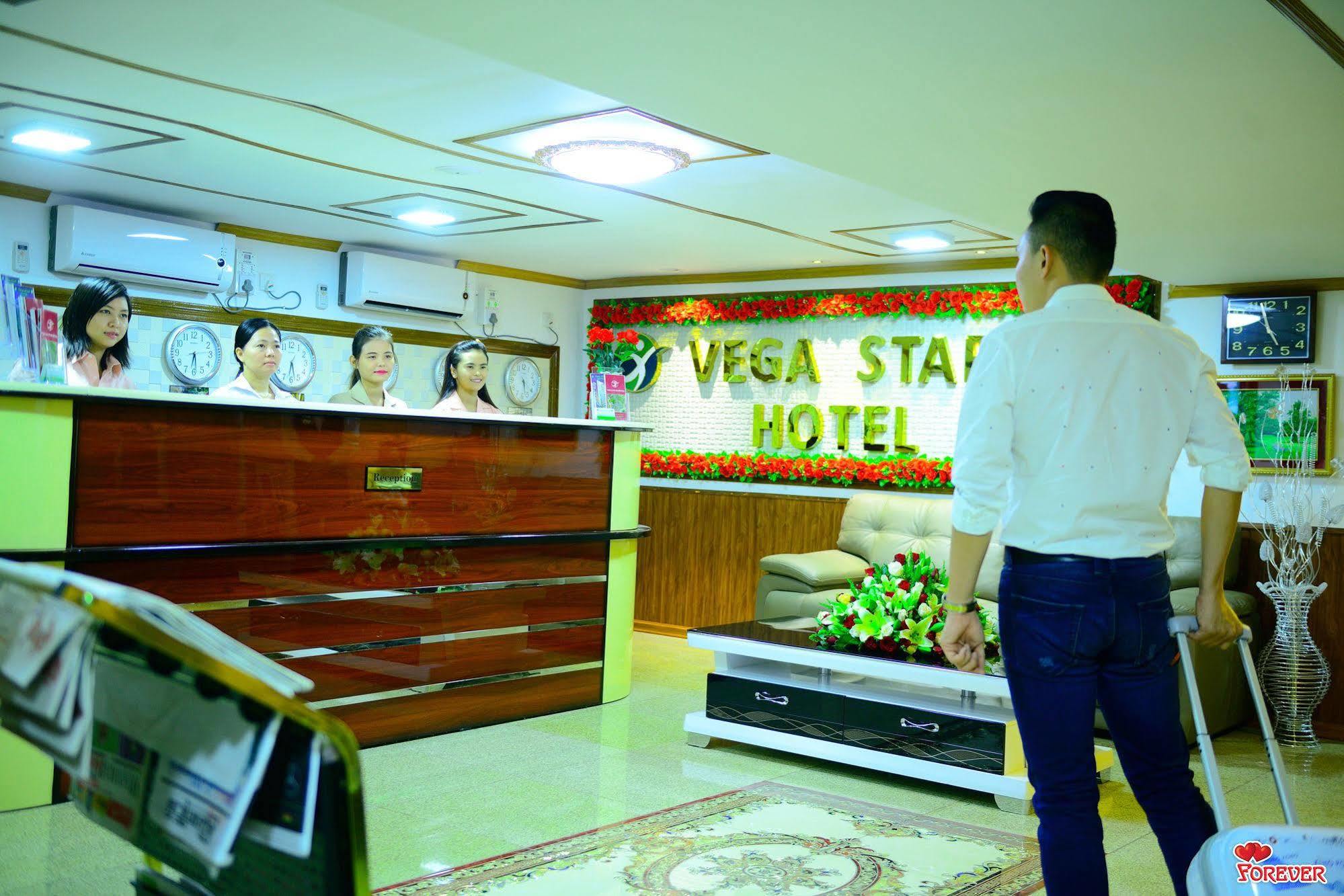 Vega Star Hotel Gyogon Buitenkant foto
