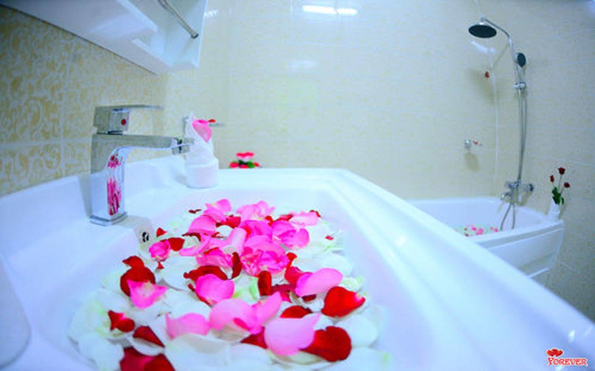 Vega Star Hotel Gyogon Buitenkant foto